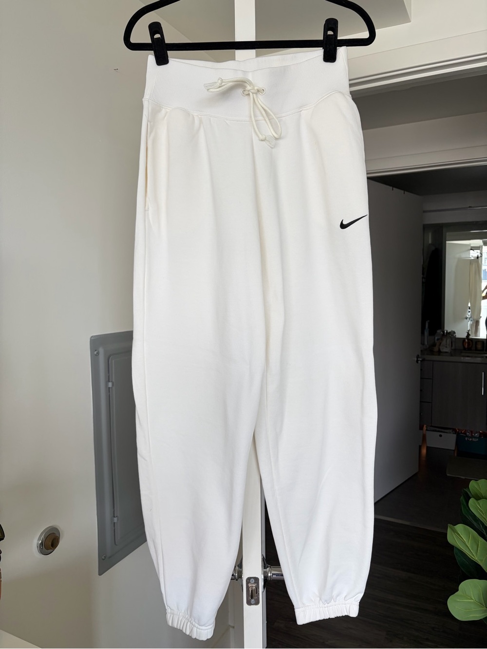 Nike Elastic Waistband Sweatpant Jogger White Size XS/S